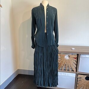 VTG ROPA blouse mandarin collar & pleated maxi skirt set
